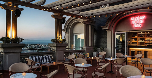 Alvear Roof Bar