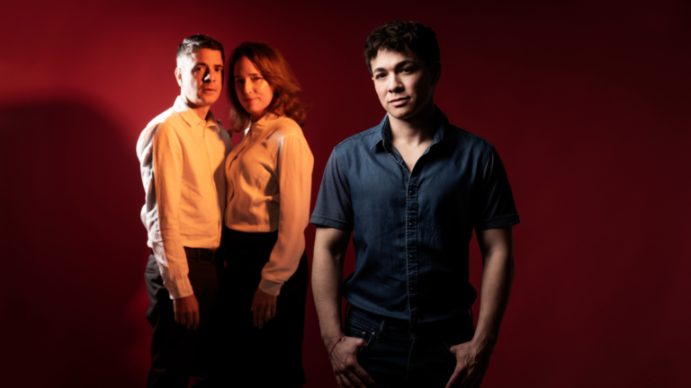 «Entenderás»: un thriller psicológico sobre las máscaras sociales y la doble vida llega a Espacio Callejón